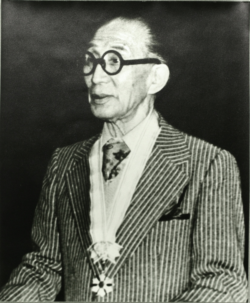 �ߊ}��V���i���ʂ����Ă��̂����j���i���j